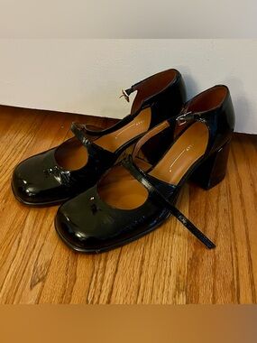 intentionally blank black mary jane pumps vegan leather size 40 / size 9